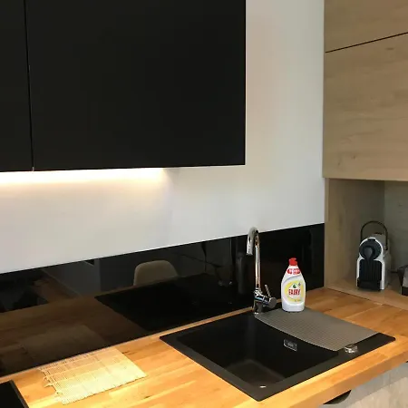 Amazing New In Cracows City Center, Ac, Balcony, Top Floor! Krakov