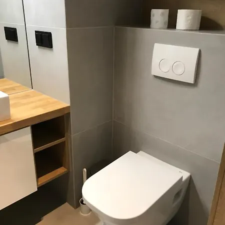 Amazing New In Cracows City Center, Ac, Balcony, Top Floor! Apartmán *