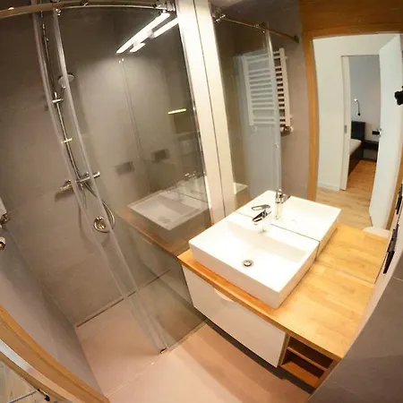 Amazing New In Cracows City Center, Ac, Balcony, Top Floor! Apartment *